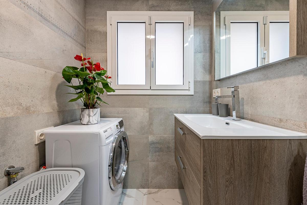 5 Stelle Piscina, Jacuzzi, Wifi - 2 Min Dal Mare Lejlighed Miami Playa Eksteriør billede